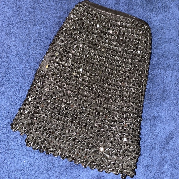 Mini shorts - Picture 3 of 3